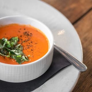Tomato Basil-Cup