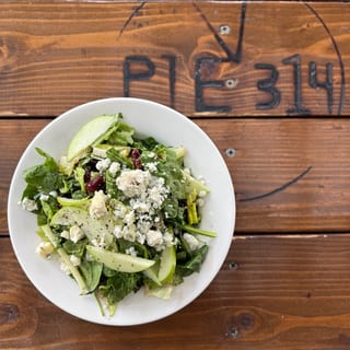 Apple Pecan Salad