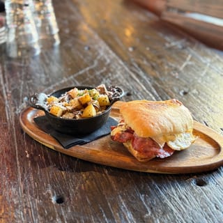 Breakfast Sandwich